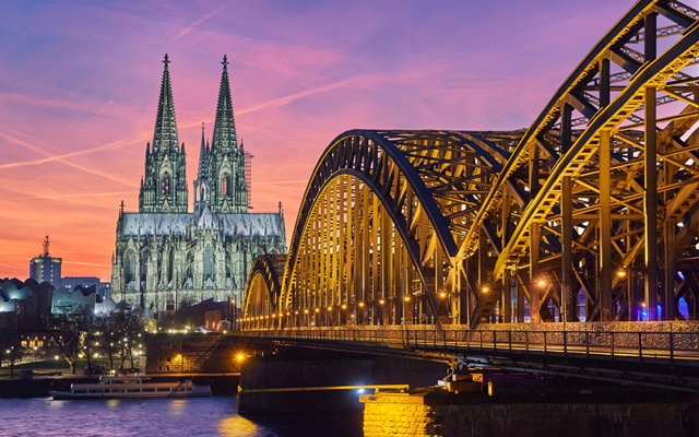 Khám phá 6 địa điểm tham quan nổi tiếng trong tour du lịch Đức tự túc