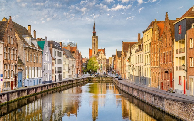 Kinh nghiệm tất tần tật du lịch Bỉ tự túc 2023?